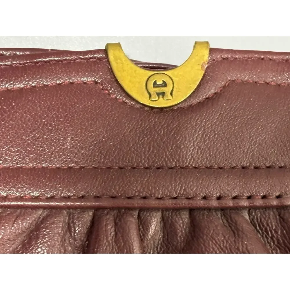 Etienne Aigner Vintage Classic Dark Burgundy Leather Flex-Frame Shoulder Bag